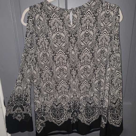 Blouse - Picture 3 of 3